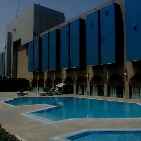 Basra International Hotel Kültér fotó