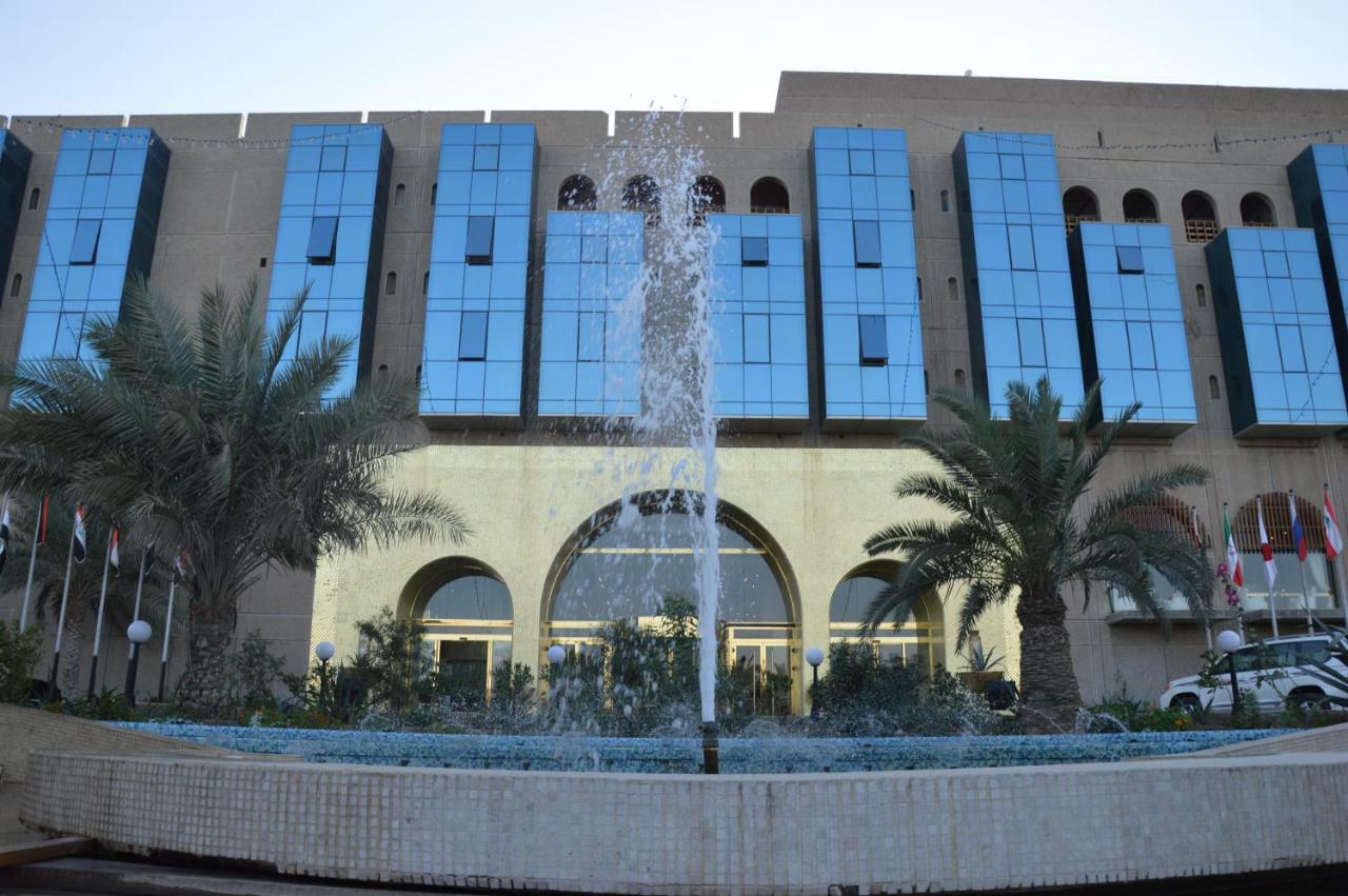 Basra International Hotel Kültér fotó